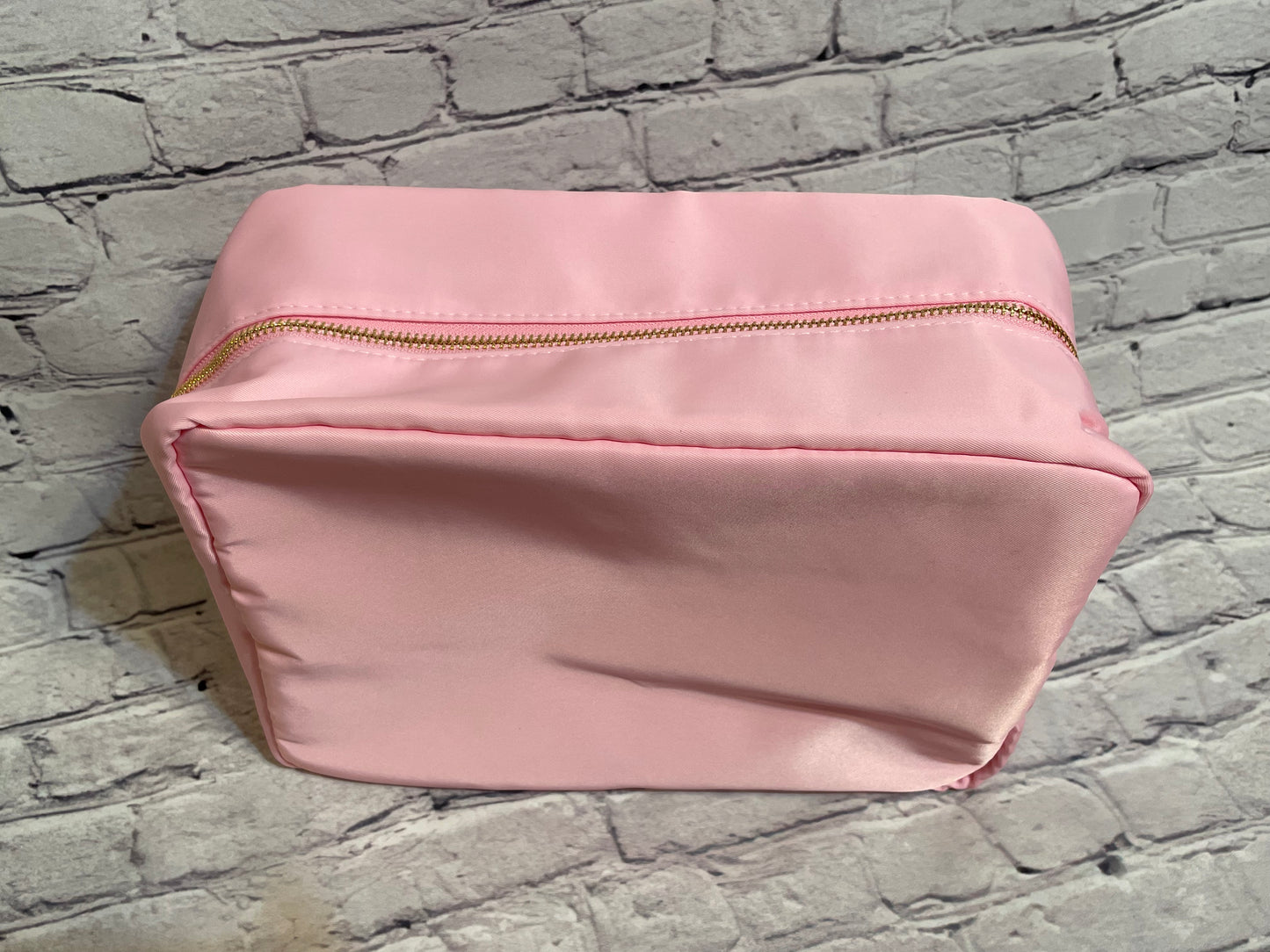 Large Capacity Women's Cosmetic Bag - Southern Chic Magnolias, LLC