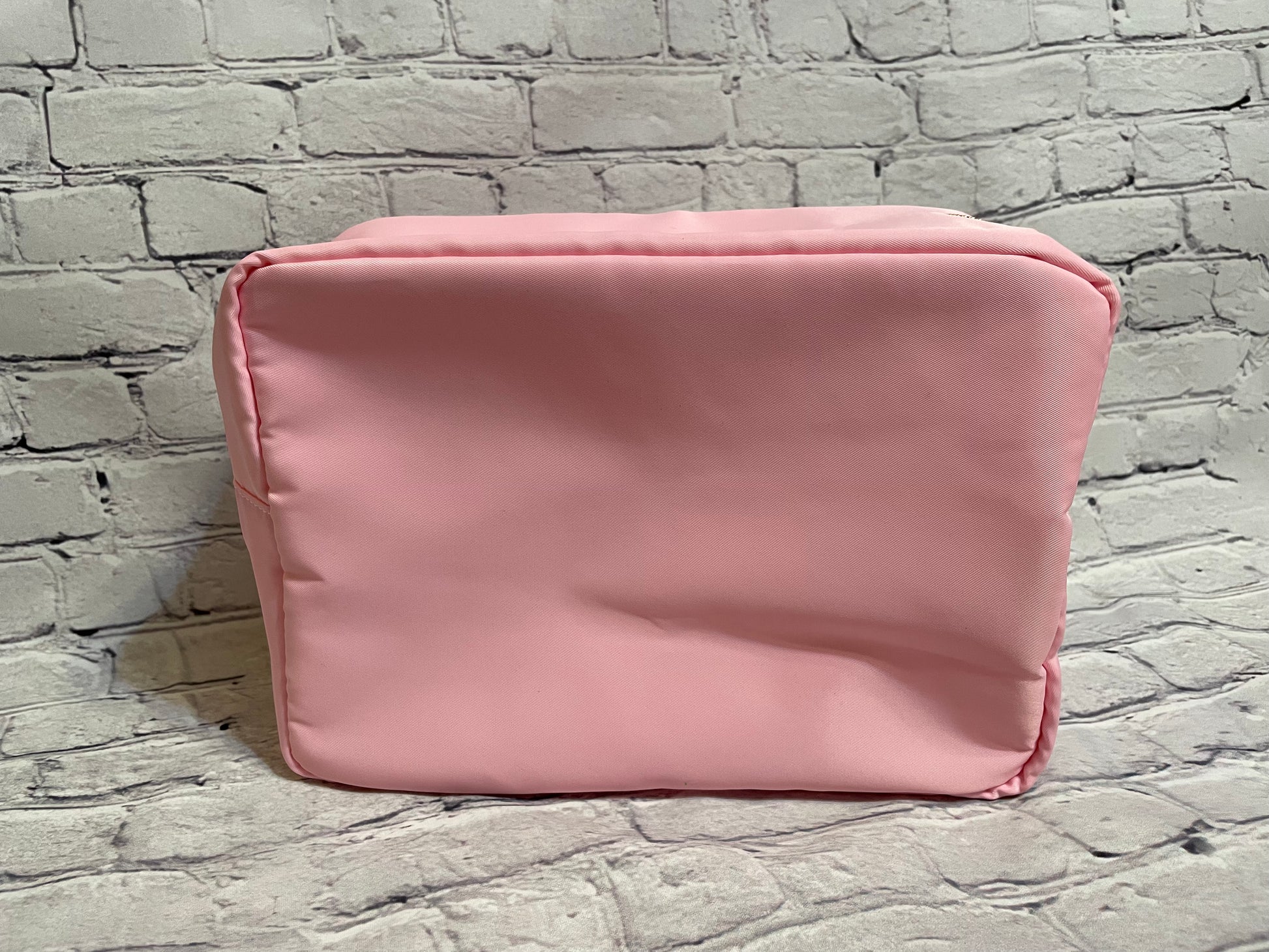 Large Capacity Women's Cosmetic Bag - Southern Chic Magnolias, LLC