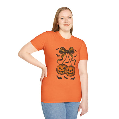 Leopard Bow Pumpkins Unisex Softstyle T-Shirt