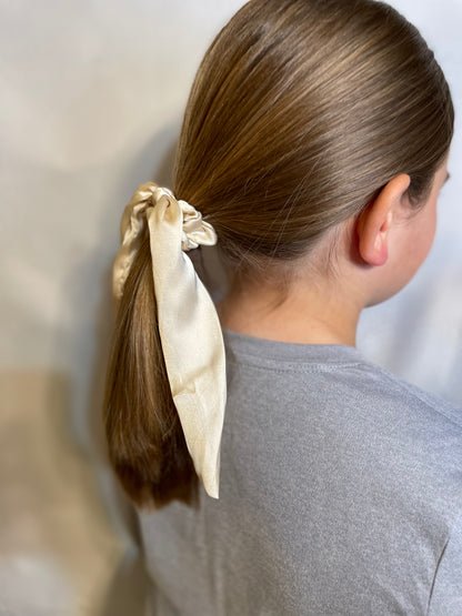 Satin Ribbon Ponytail - Southern Chic Magnolias, LLC