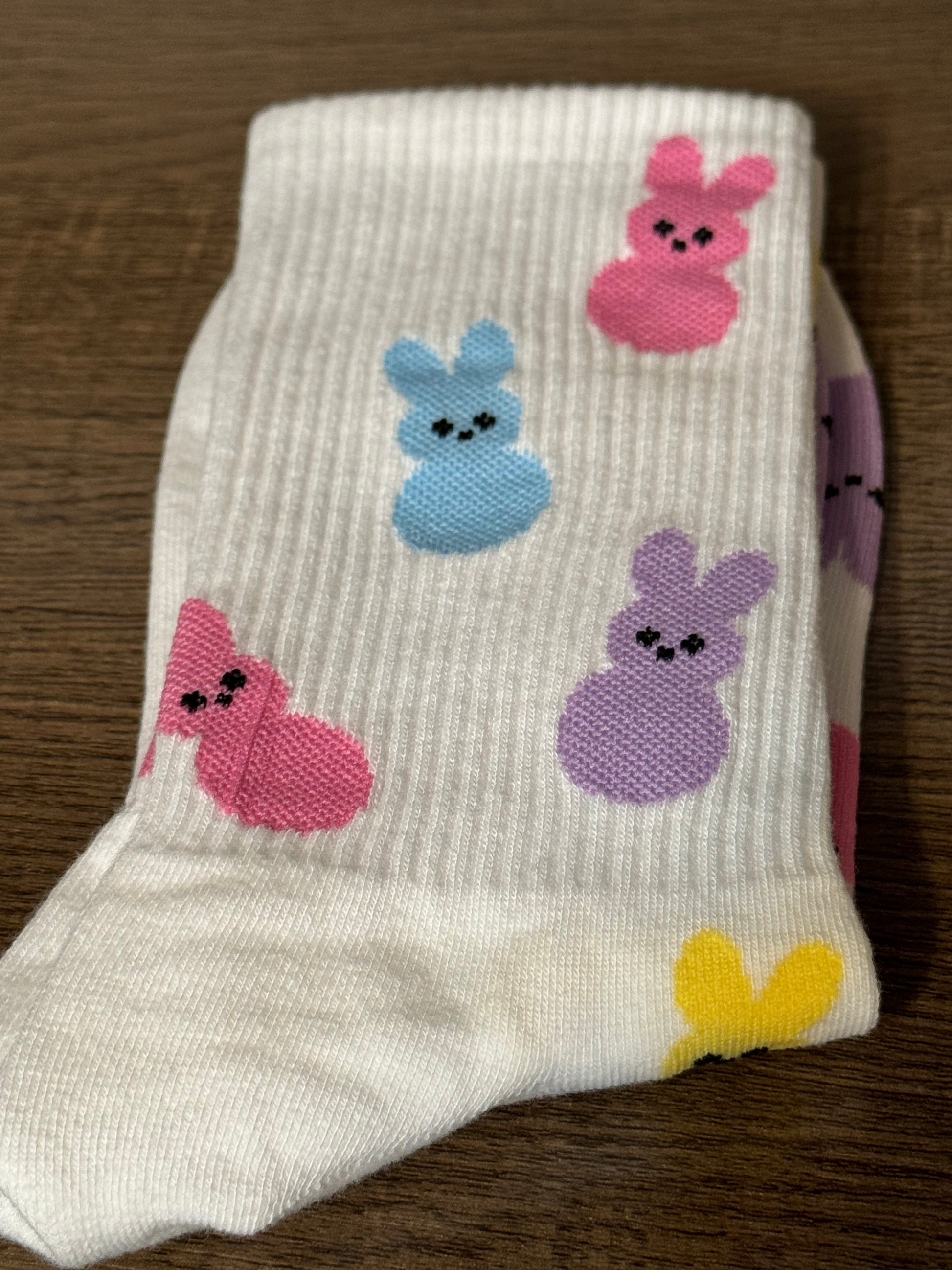 WHITE EASTER KNIT BUNNY RABBIT CREW SOCKS - Southern Chic Magnolias, LLC