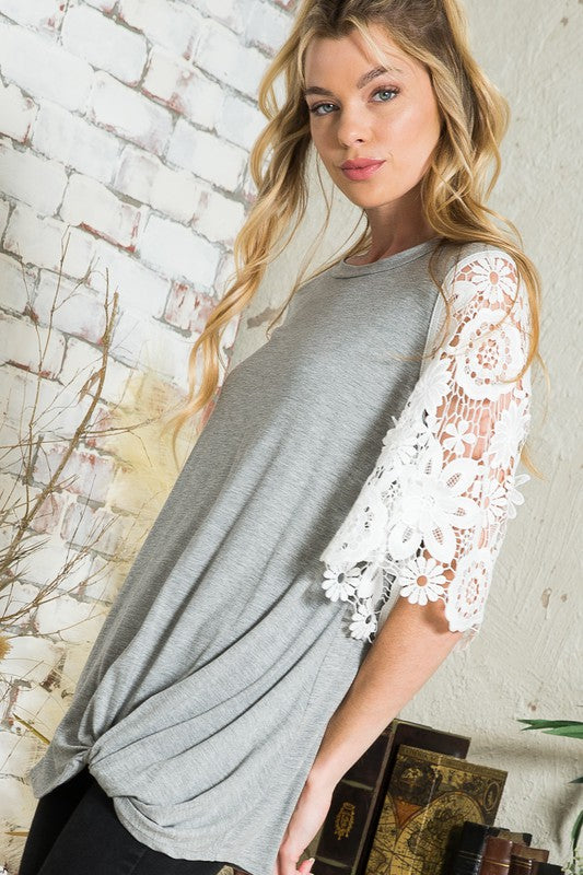 LACE SLEEVES TOP